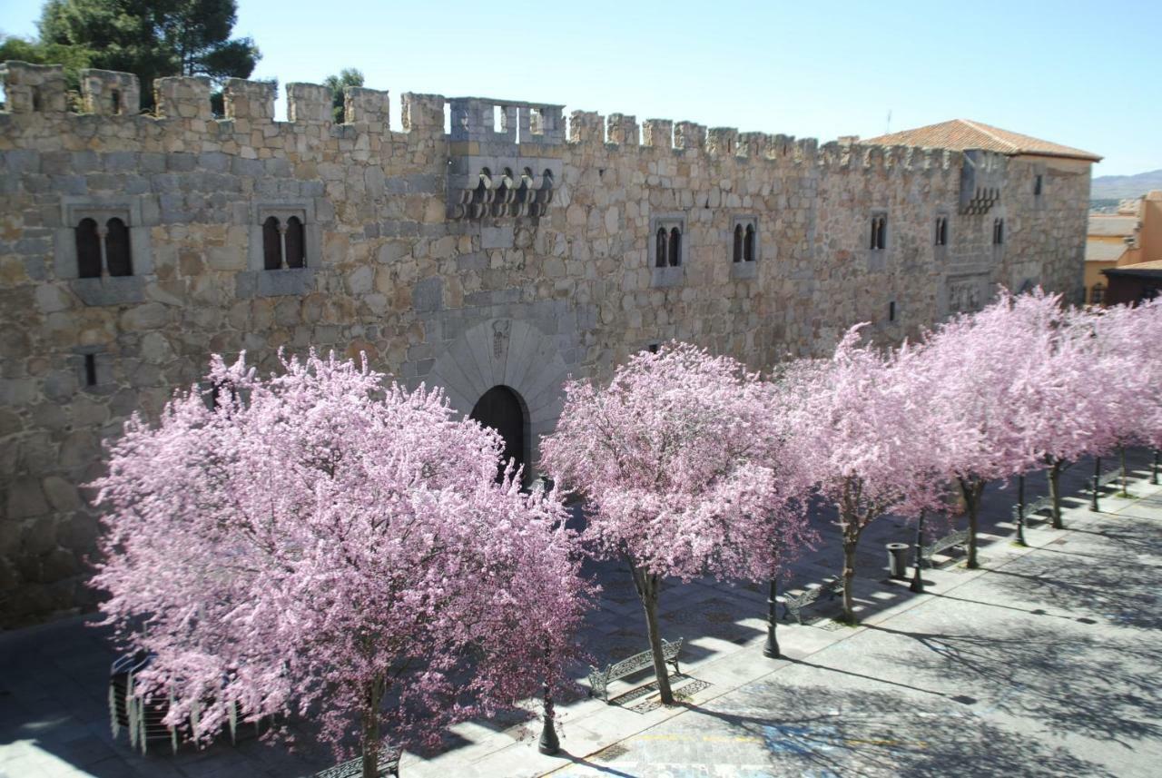 Apartmán Vut Plaza De La Fruta Ávila Exteriér fotografie